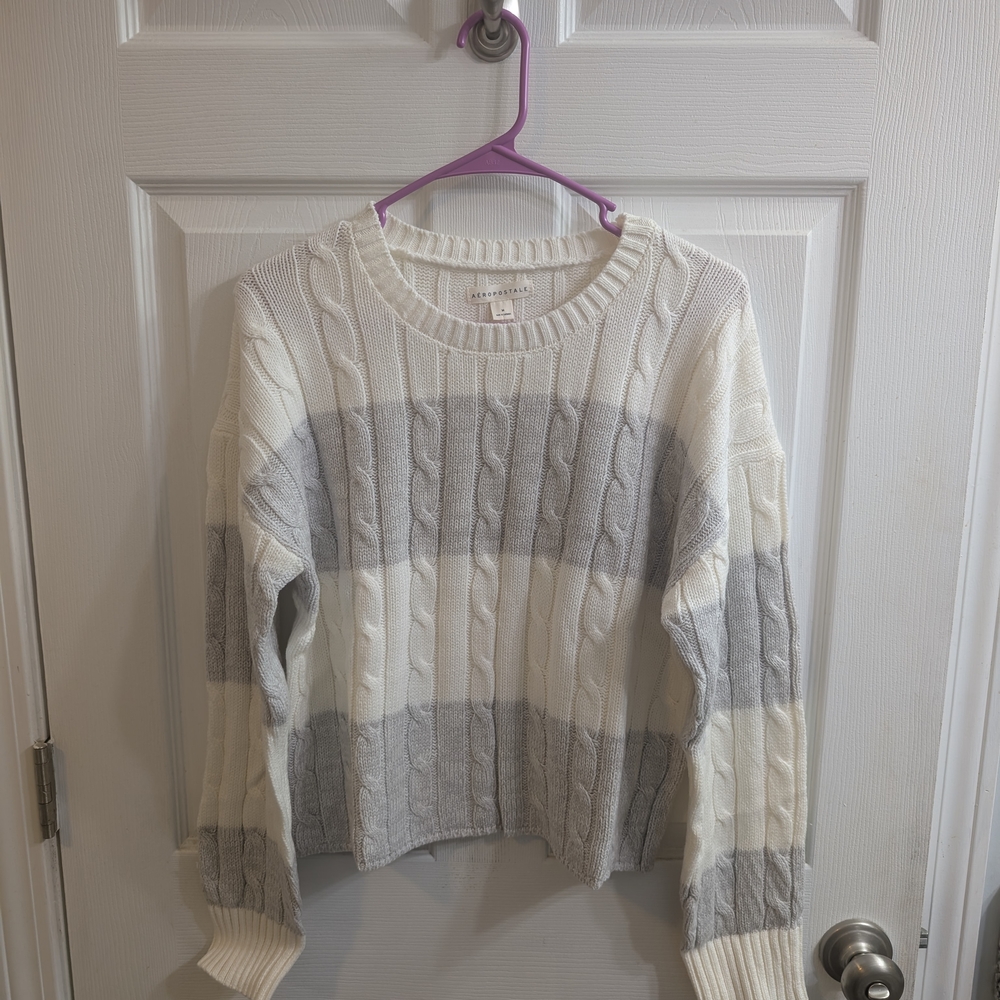 Aeropostale Women's Striped‎ Cable Cropped Crew Sweater Cotton Blend - Size M
